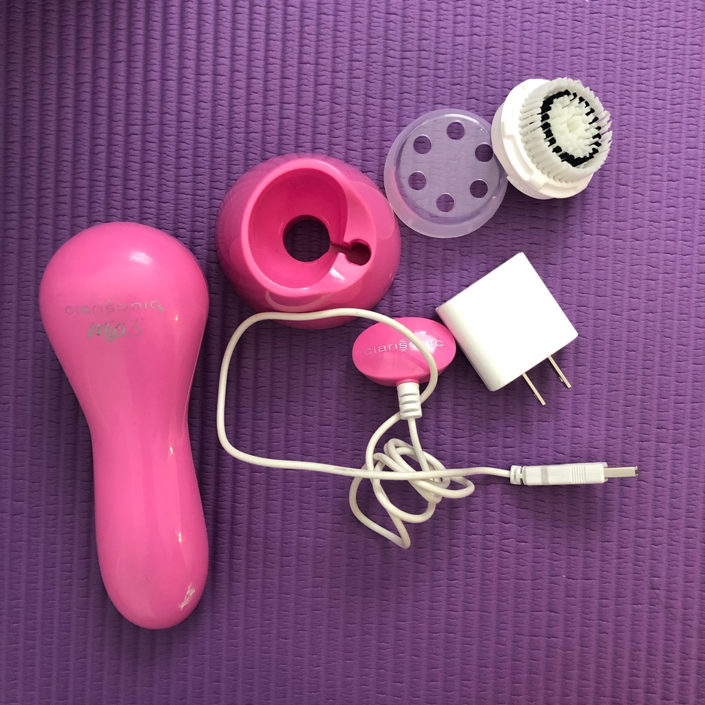 Clarisonic Luna 3 Face Cleansing Device